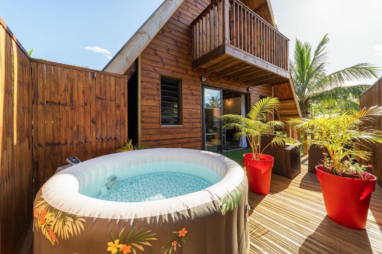 Charmant Chalet Avec Jacuzzi, L'Ile O Vert Saint Philippe Bagian luar foto